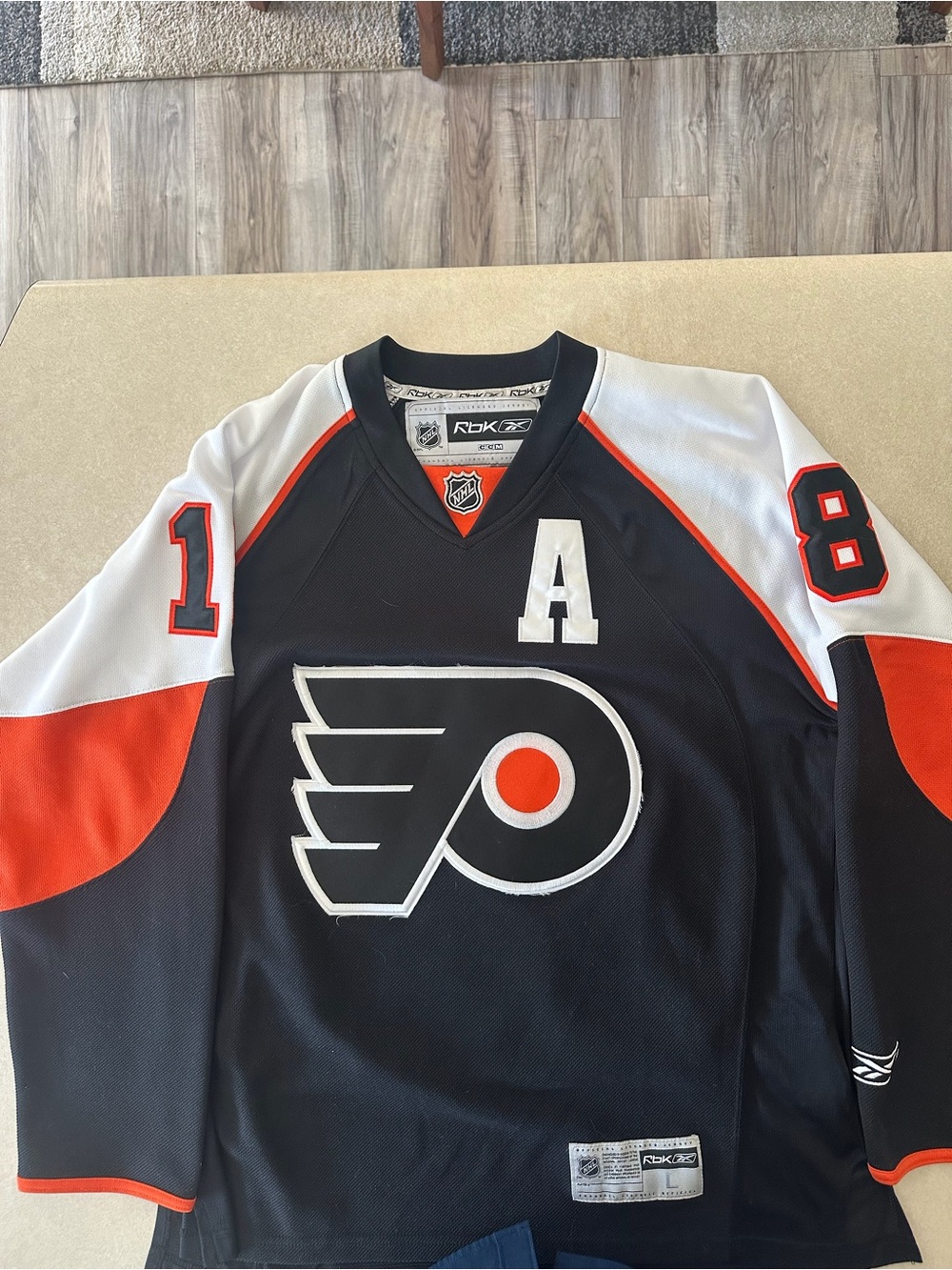 Mike Richards Flyers Jersey